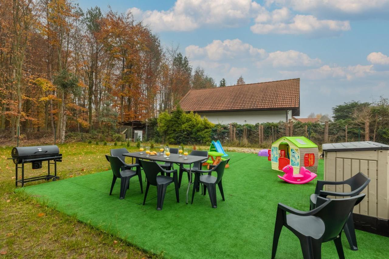Dom Ostoya Wrzosowo - Ogrod, Plac Zabaw & Klimatyzacja By Noclegi Renters Radawka エクステリア 写真