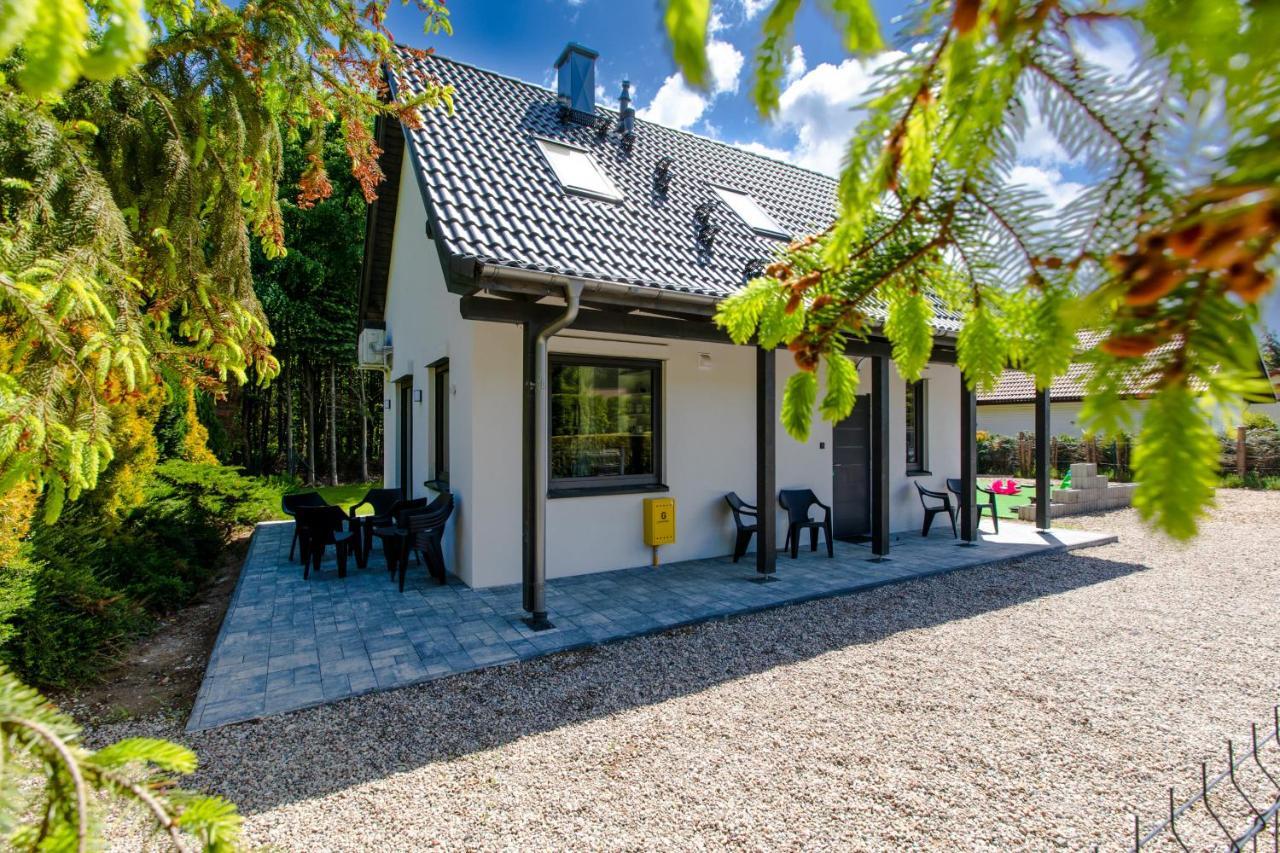 Dom Ostoya Wrzosowo - Ogrod, Plac Zabaw & Klimatyzacja By Noclegi Renters Radawka エクステリア 写真